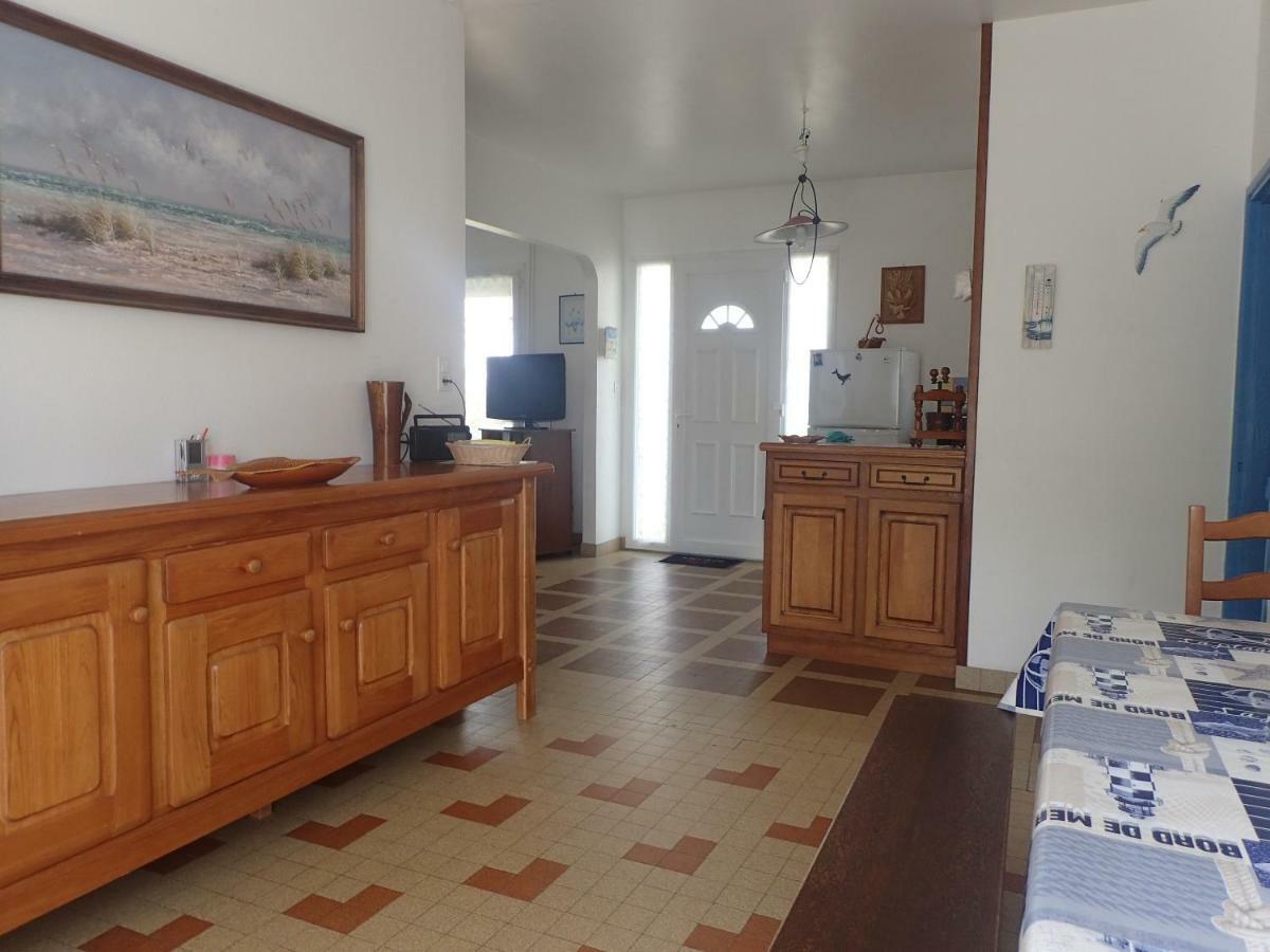 Maison Bord De Mer Сент-Илер-де-Рье Экстерьер фото